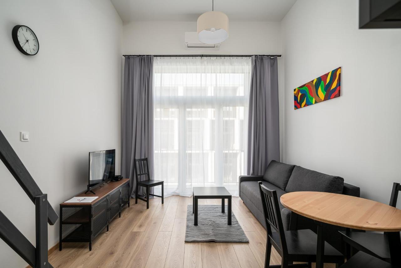 Rentplanet - Apartamenty Zarembowicza II Wrocław Extérieur photo